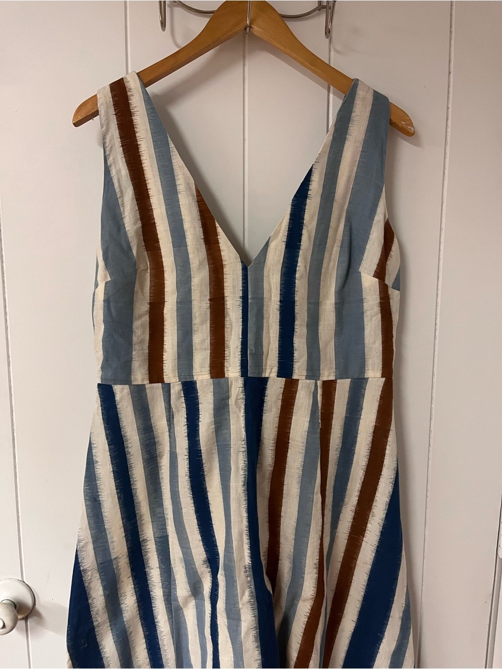 Emporio Sirenuse Striped V-Neck in Blue, Brown & Cream with 100% Handloom Cotton